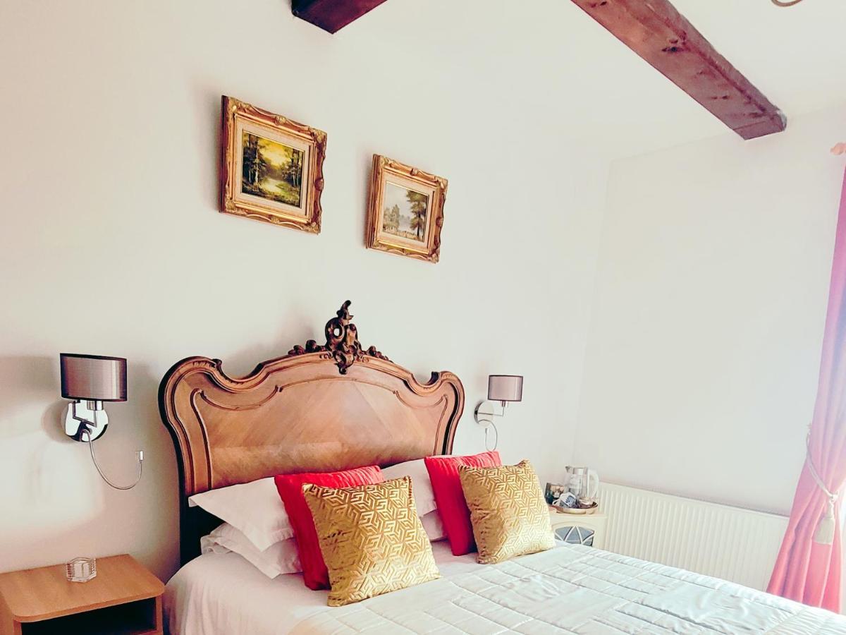 Carpathia Magic -Adults Only Villa Peştera Exteriör bild