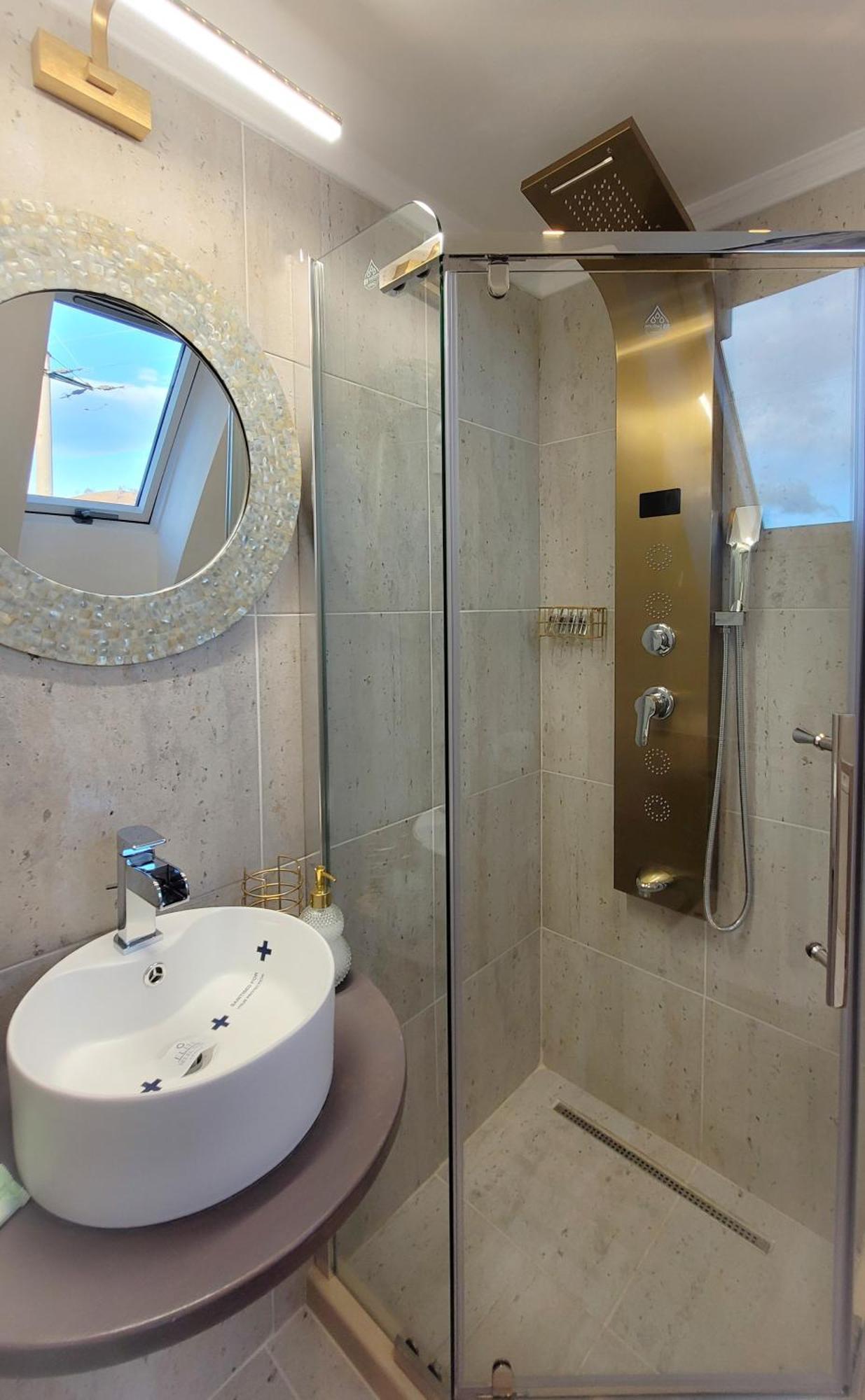 Carpathia Magic -Adults Only Villa Peştera Exteriör bild