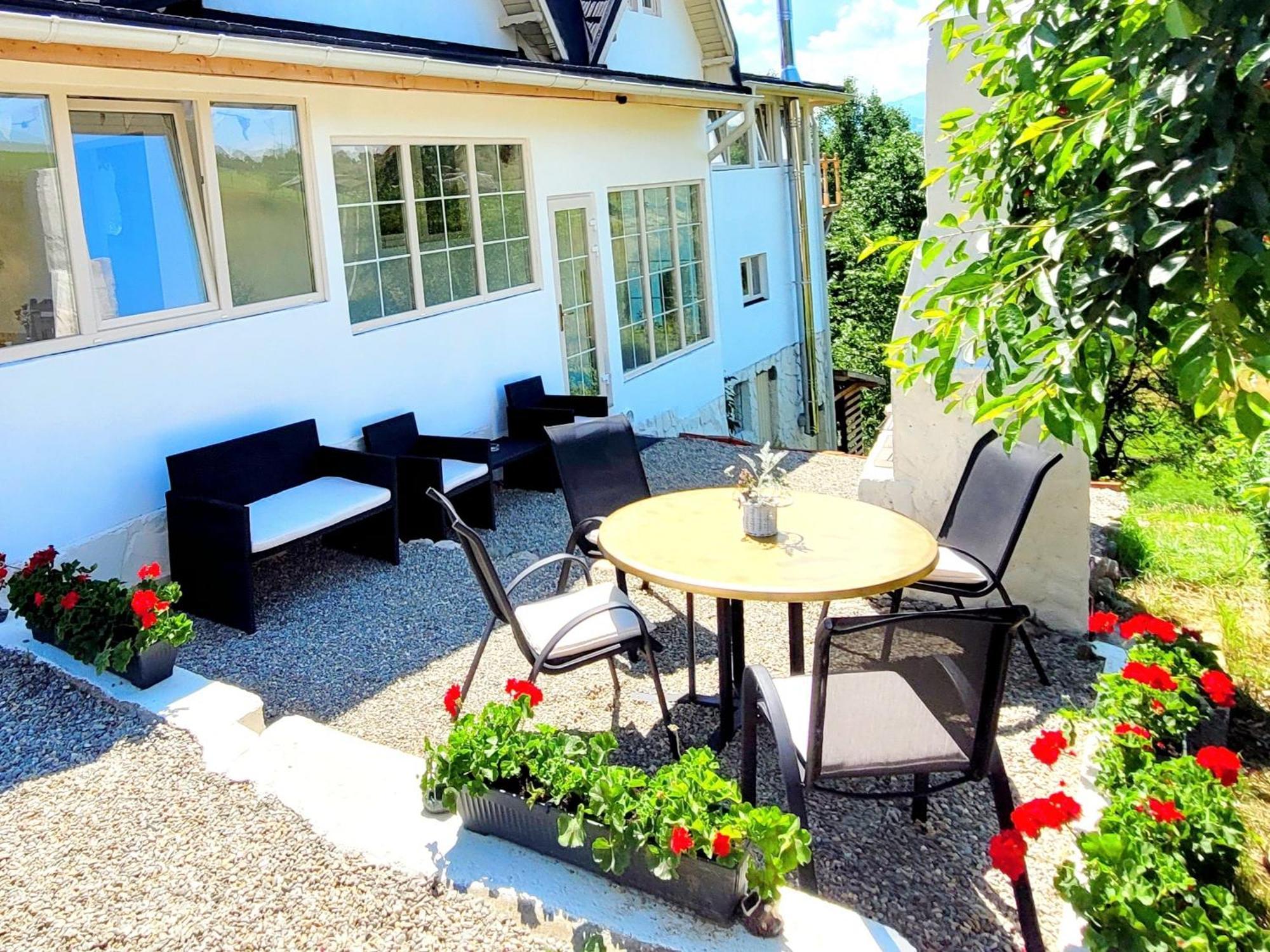 Carpathia Magic -Adults Only Villa Peştera Exteriör bild